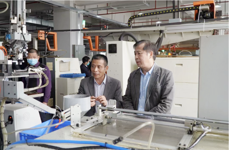 黃江鎮(zhèn)委書(shū)記一行蒞臨調(diào)研